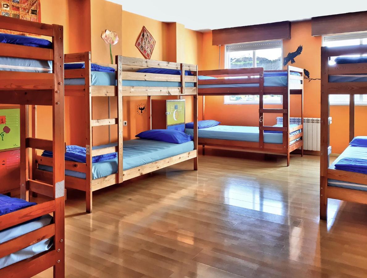 Meiga Backpackers Hostel Сантьяго-де-Компостела Экстерьер фото