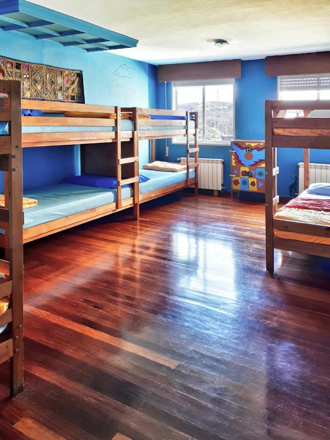 Meiga Backpackers Hostel Сантьяго-де-Компостела Экстерьер фото